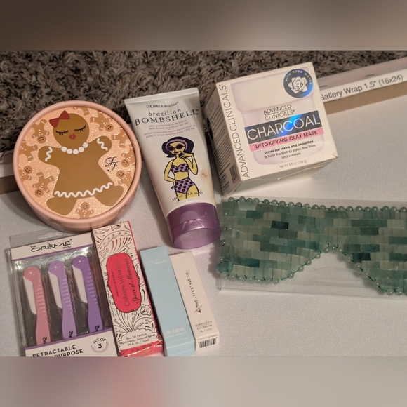 11 Pounds Of New And Sampled Assorted Beauty and Skincare Collection - Picture 12 of 16